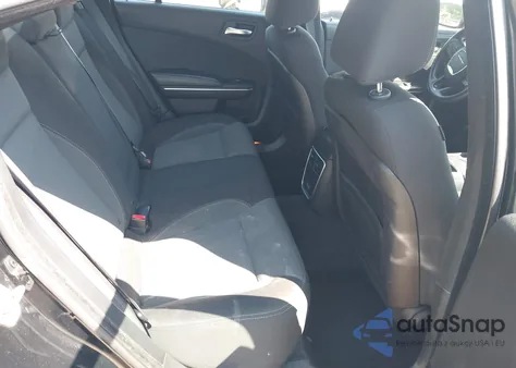 2015 Dodge Charger Se z USA, uszkodzony, nr VIN 2C3CDXBGXFH812550